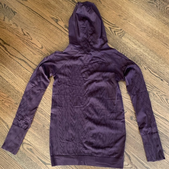 Lululemon Rest Less Hoodie, Size 6, Purple color - Picture 3 of 8